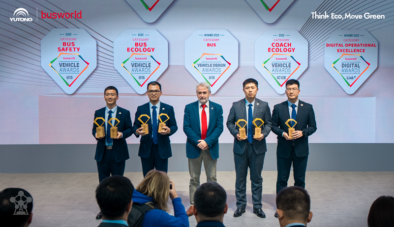 宇通客车在2025年比利时车展发布“车电同寿”技术，并斩获七项重磅大奖