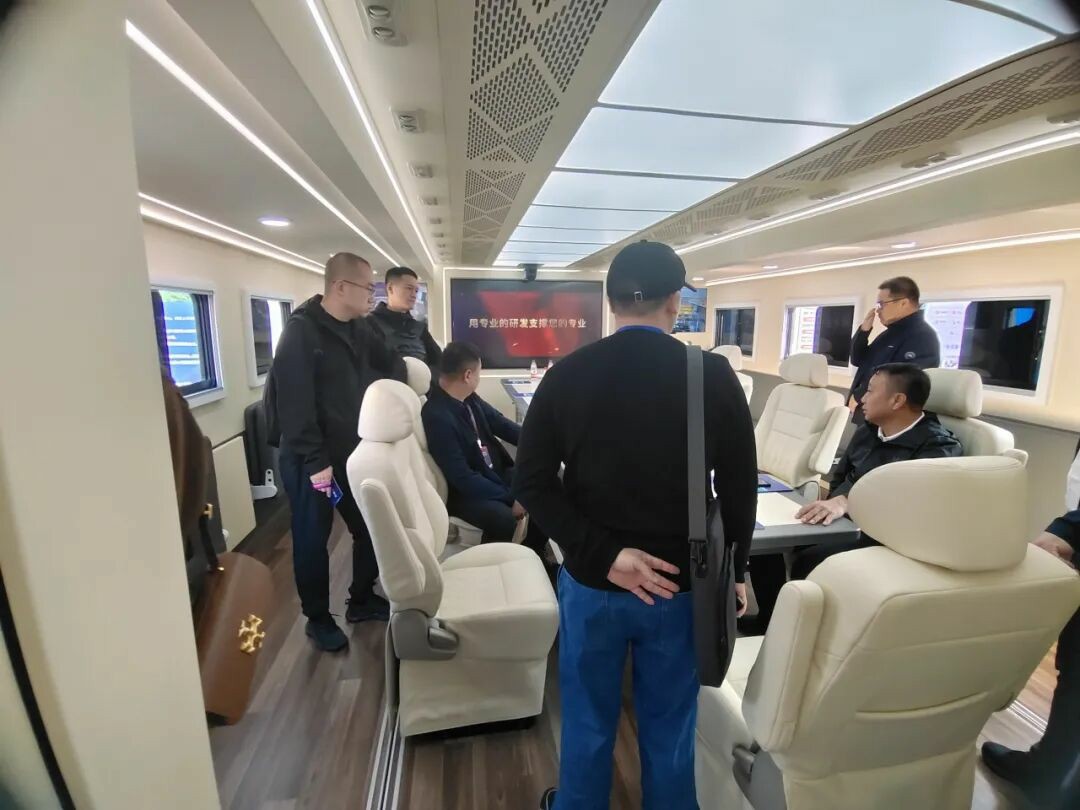 贴近实战,高效保障!宇通专用车参加第十三届全国矿山救援技能竞赛装备展 贴近实战,高效保障!宇通专用车参加第十三届全国矿山救援技能竞赛装备展