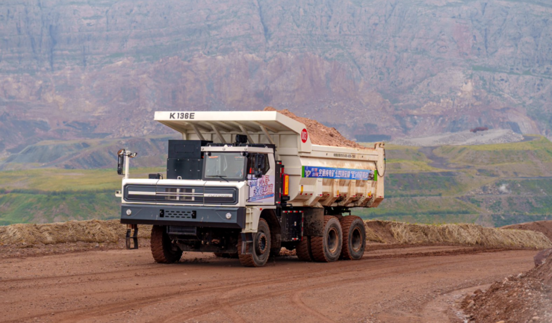 直面行业痛点,宇通矿卡重塑安全、节能、高效新标准! 图片