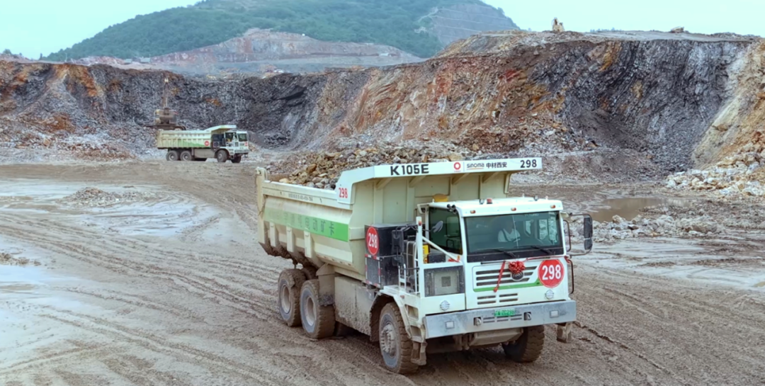 宇通矿卡——驭电革新，智启矿途丨宇通矿卡赋能江西铭信-华新矿区高效绿色运营！